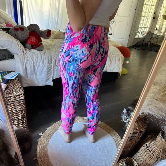 Lilly Pulitzer Women’s Small Camille Weekender Leggings - Picture 4 of 8